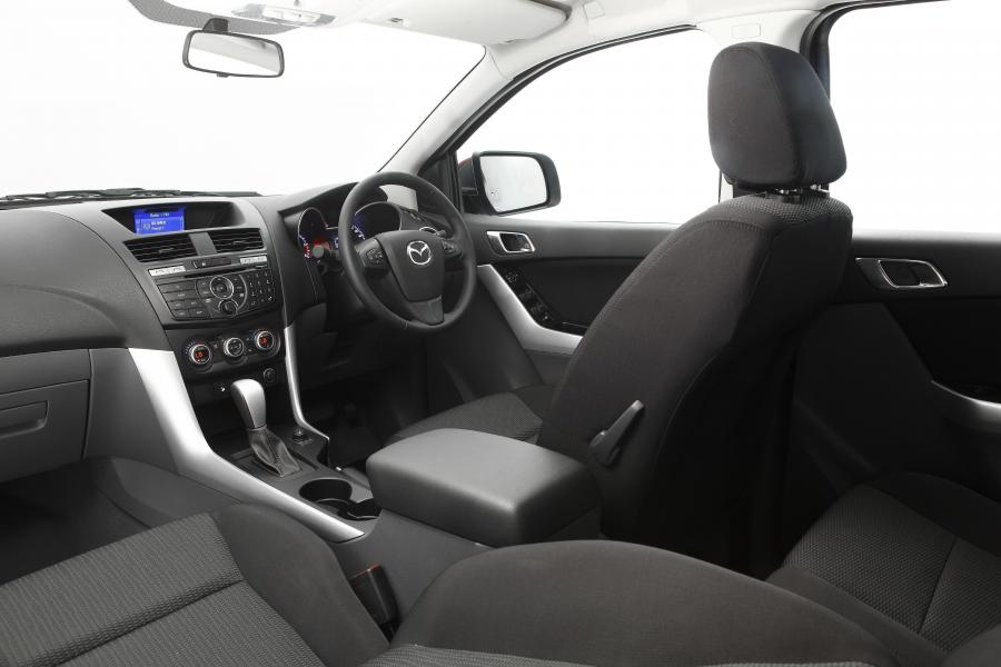 Mazda BT-50 2010 года  (фото 5 из 7)